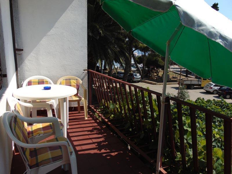 Apartament Apartman Sućuraj Zewnętrze zdjęcie